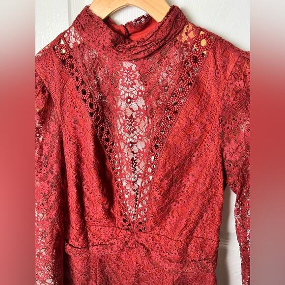 Saylor Cotton Blend Celia Scallop Lace Open Back Long Sleeve Mini Dress L - Picture 3 of 10